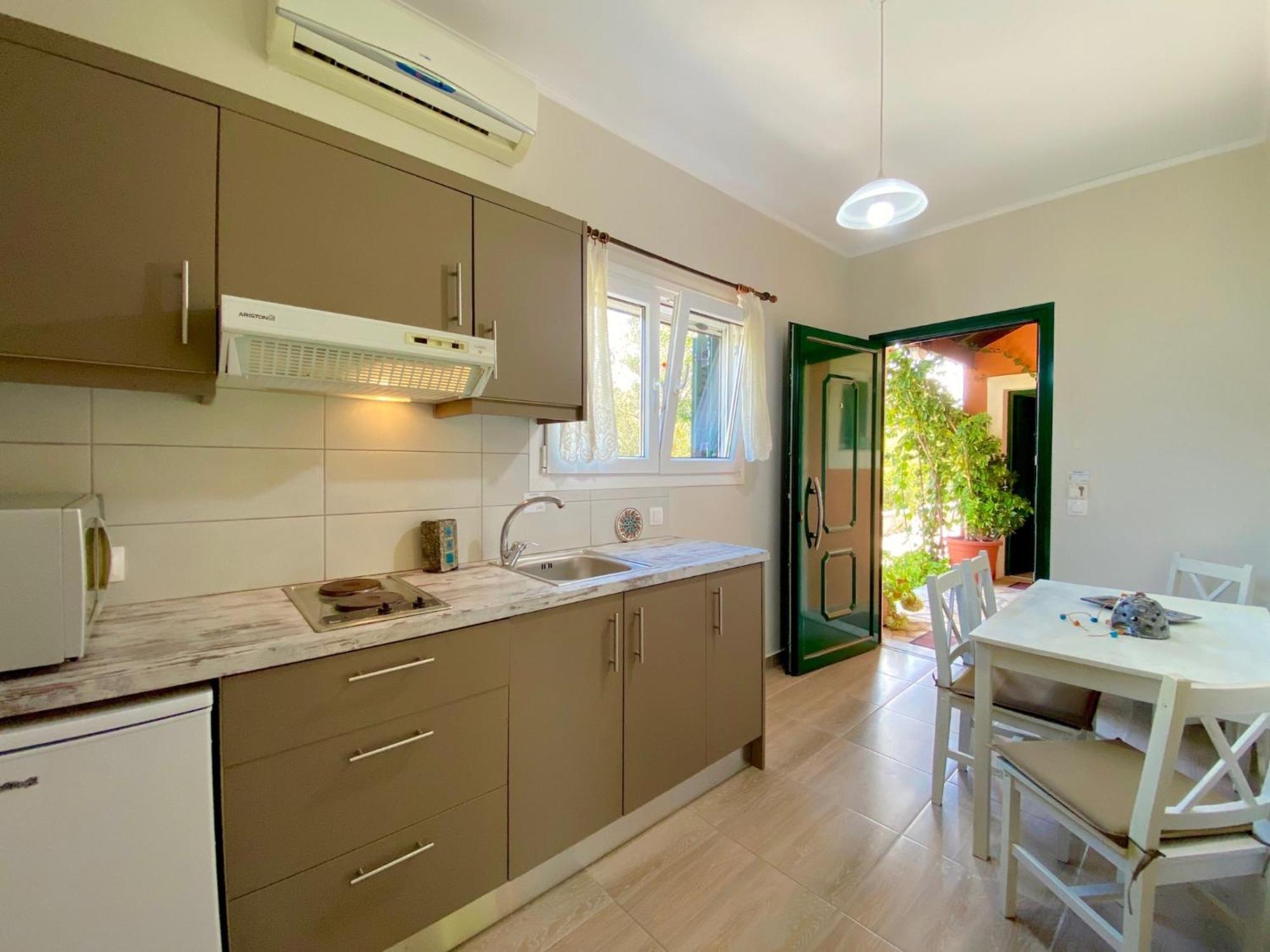Asteraki Beach House By Dadovillas Acharavi  Esterno foto