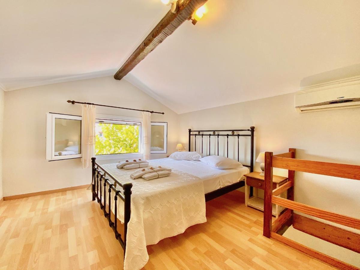 Asteraki Beach House By Dadovillas Acharavi  Esterno foto